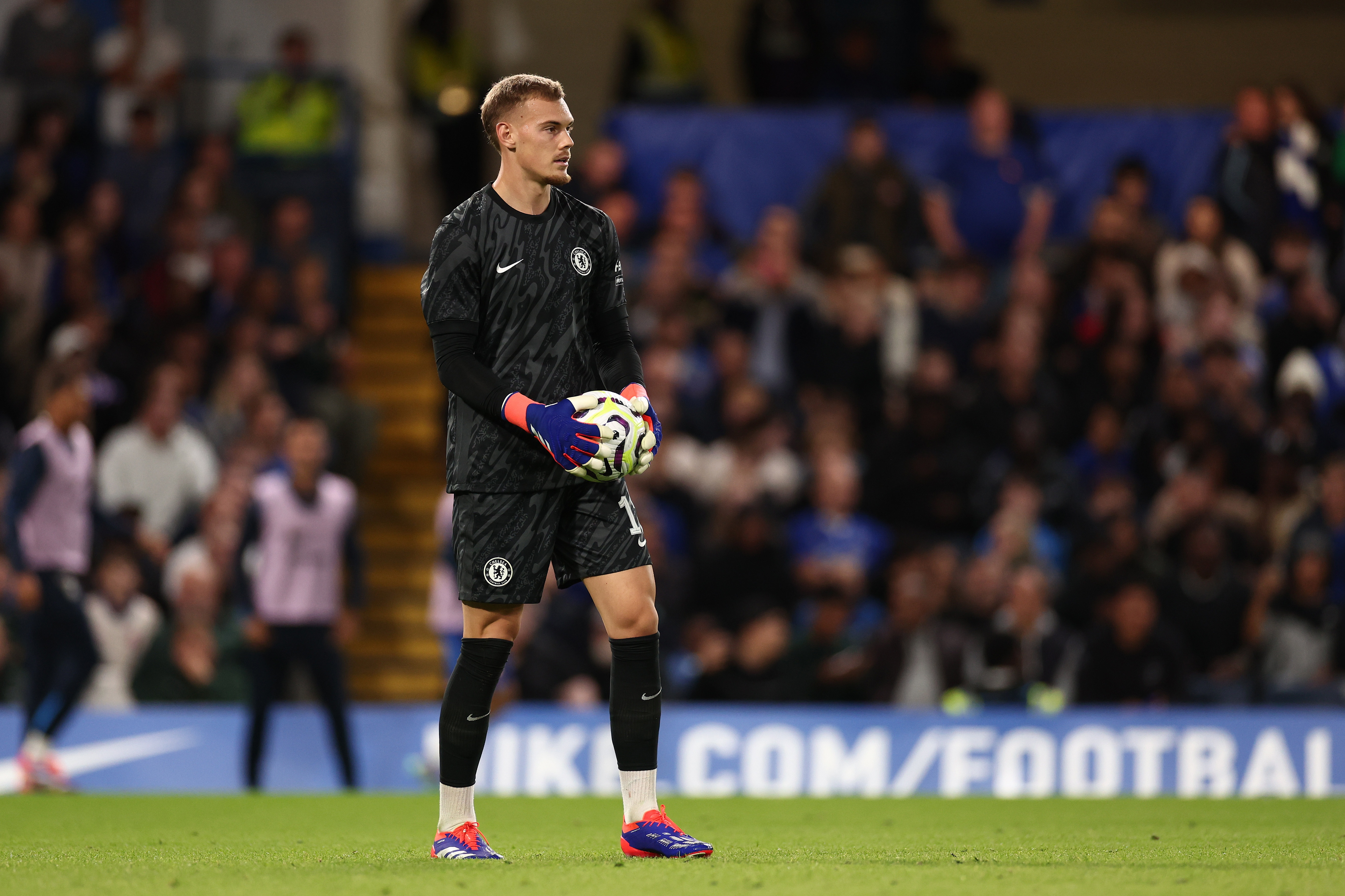 彩宝网新域名n-NBA球星约什·哈特吐槽约恩森：永远不要再让他守门了